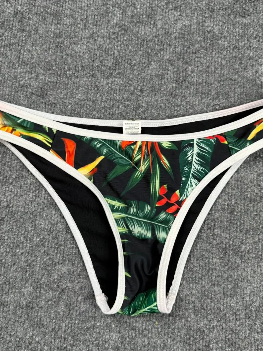 Cupshe Women's Size S Tropical Palm Floral Bikini Bottom Swimsuit Cheeky White